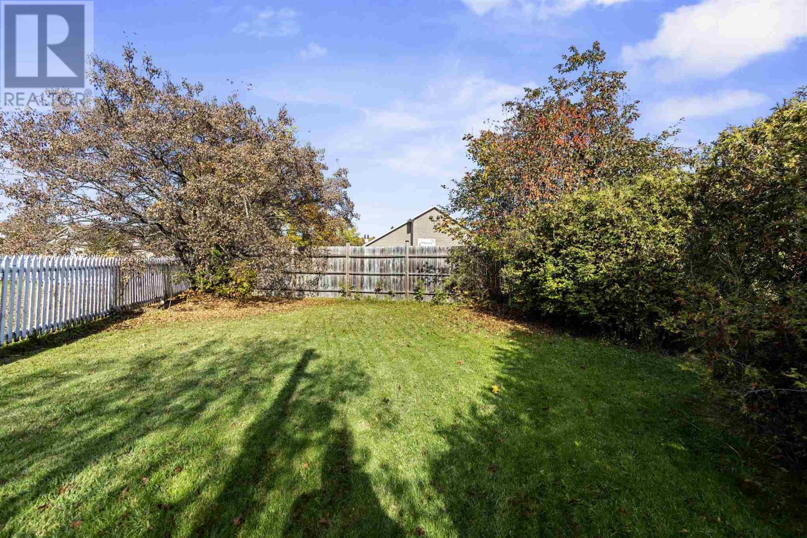 183 Upton Rd, Sault Ste. Marie, ON - Outdoor