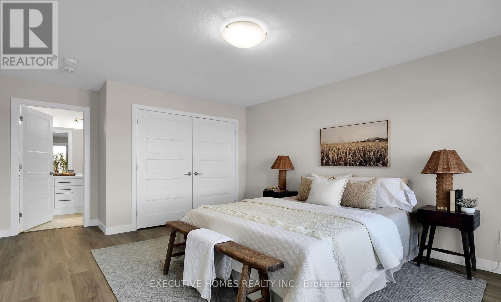 6937 Royal Magnolia Avenue, London South, ON - Indoor Photo Showing Bedroom