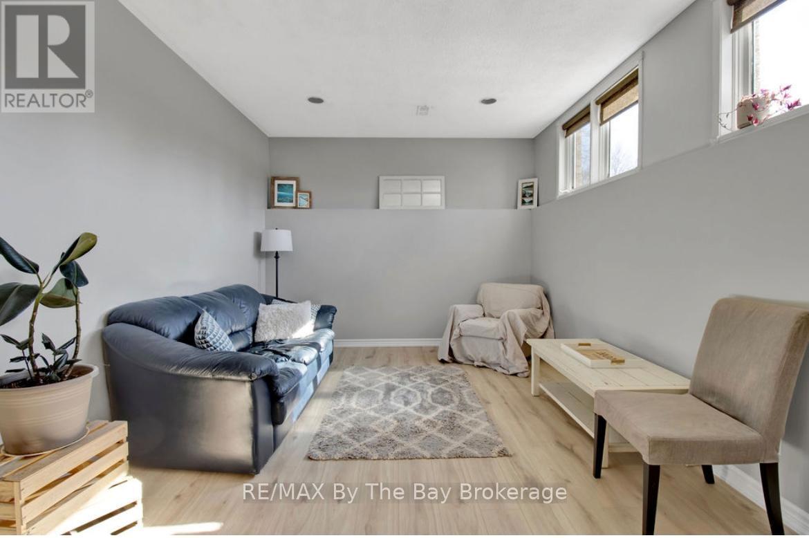 79 Fernbrook Drive, Wasaga Beach, ON - Indoor