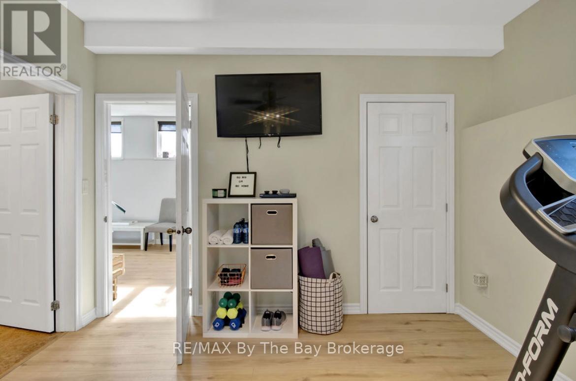 79 Fernbrook Drive, Wasaga Beach, ON - Indoor