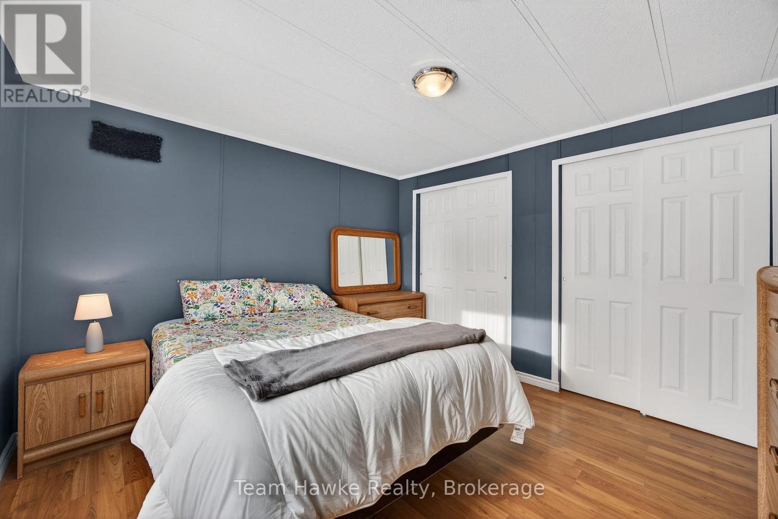 44 Northland Drive, Midland, ON - Indoor Photo Showing Bedroom