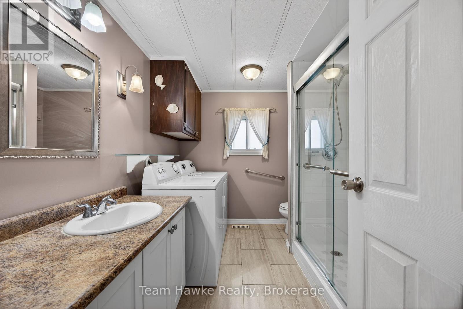 44 Northland Drive, Midland, ON - Indoor