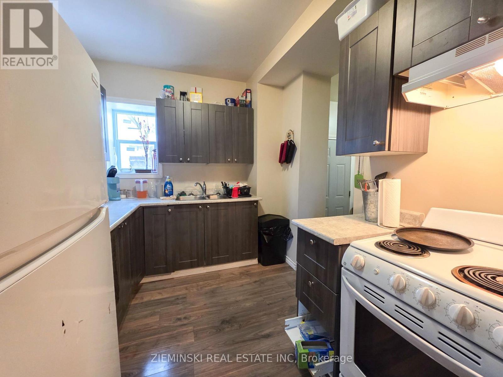 65 Kirby Avenue, Timmins (Ts - Se), ON - Indoor Photo Showing Kitchen