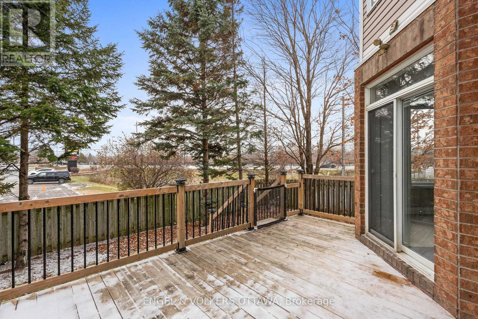 2931 Shadow Hill Crescent, Ottawa, ON - Outdoor With Deck Patio Veranda