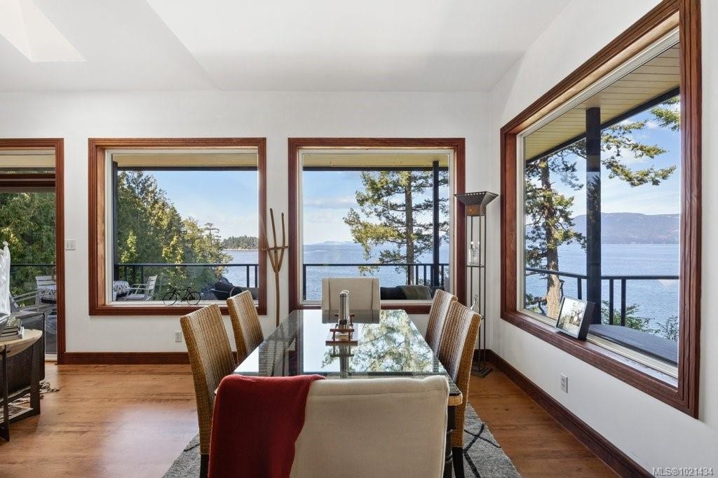 777 Mine Rd, Lasqueti Island, BC