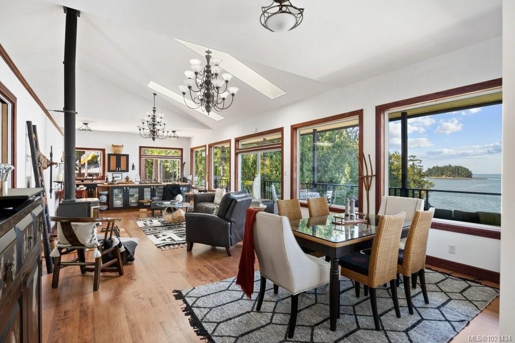 777 Mine Rd, Lasqueti Island, BC