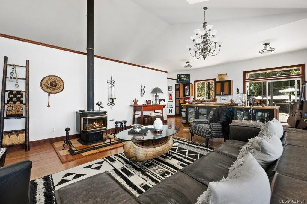 777 Mine Rd, Lasqueti Island, BC