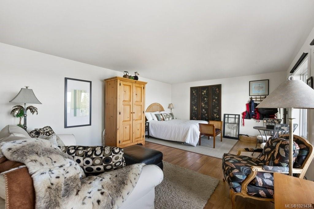 777 Mine Rd, Lasqueti Island, BC