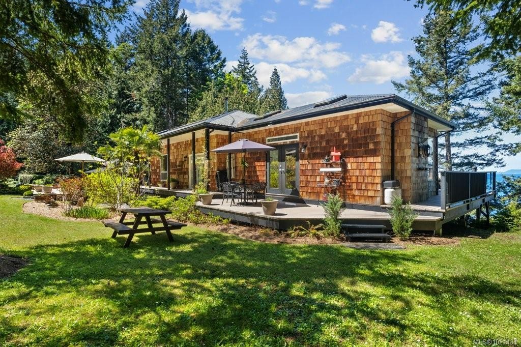 777 Mine Rd, Lasqueti Island, BC