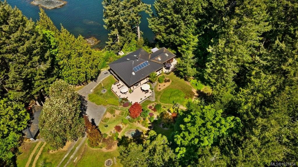 777 Mine Rd, Lasqueti Island, BC