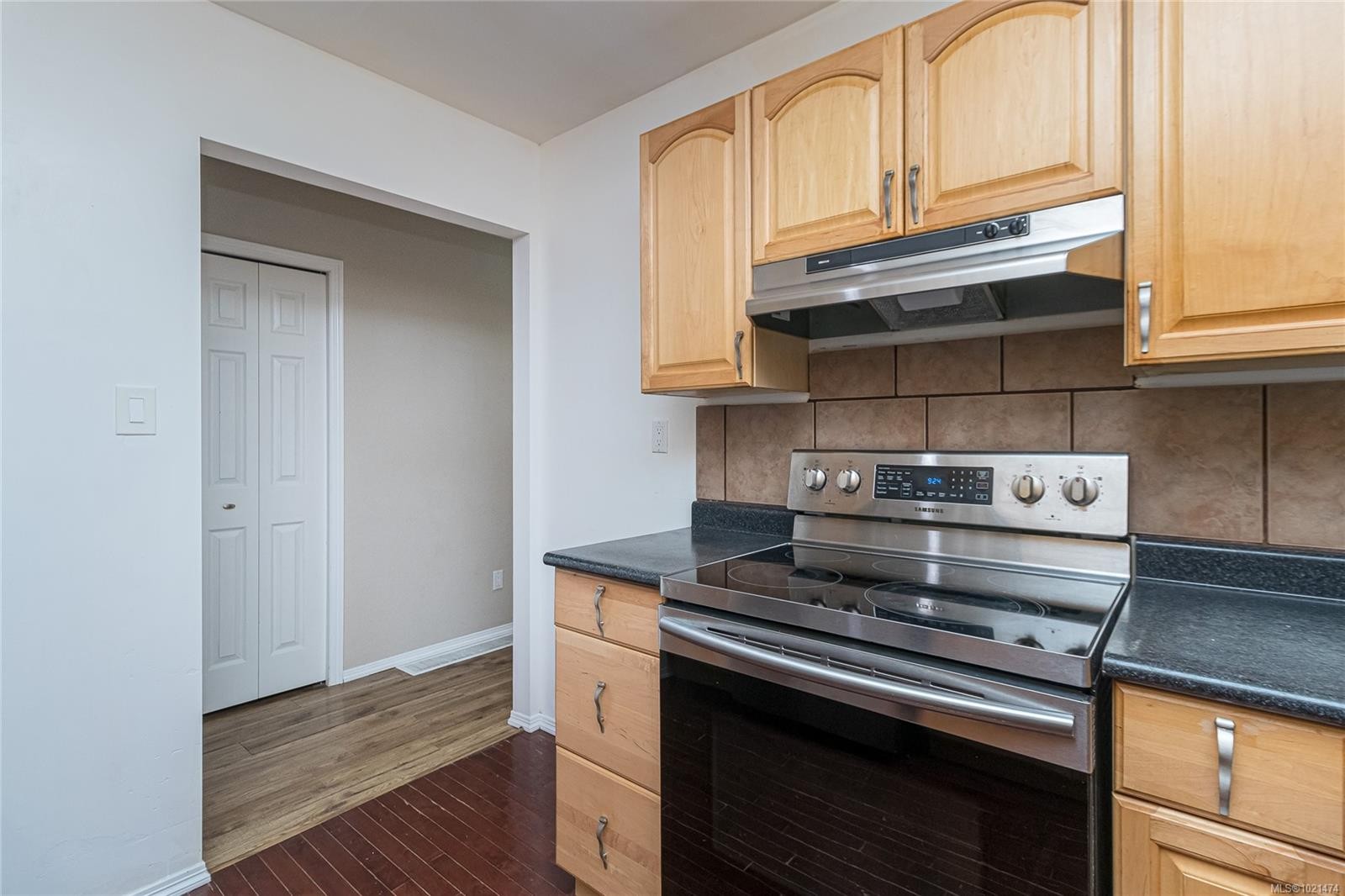 2365 Lovell Ave, Sidney, BC