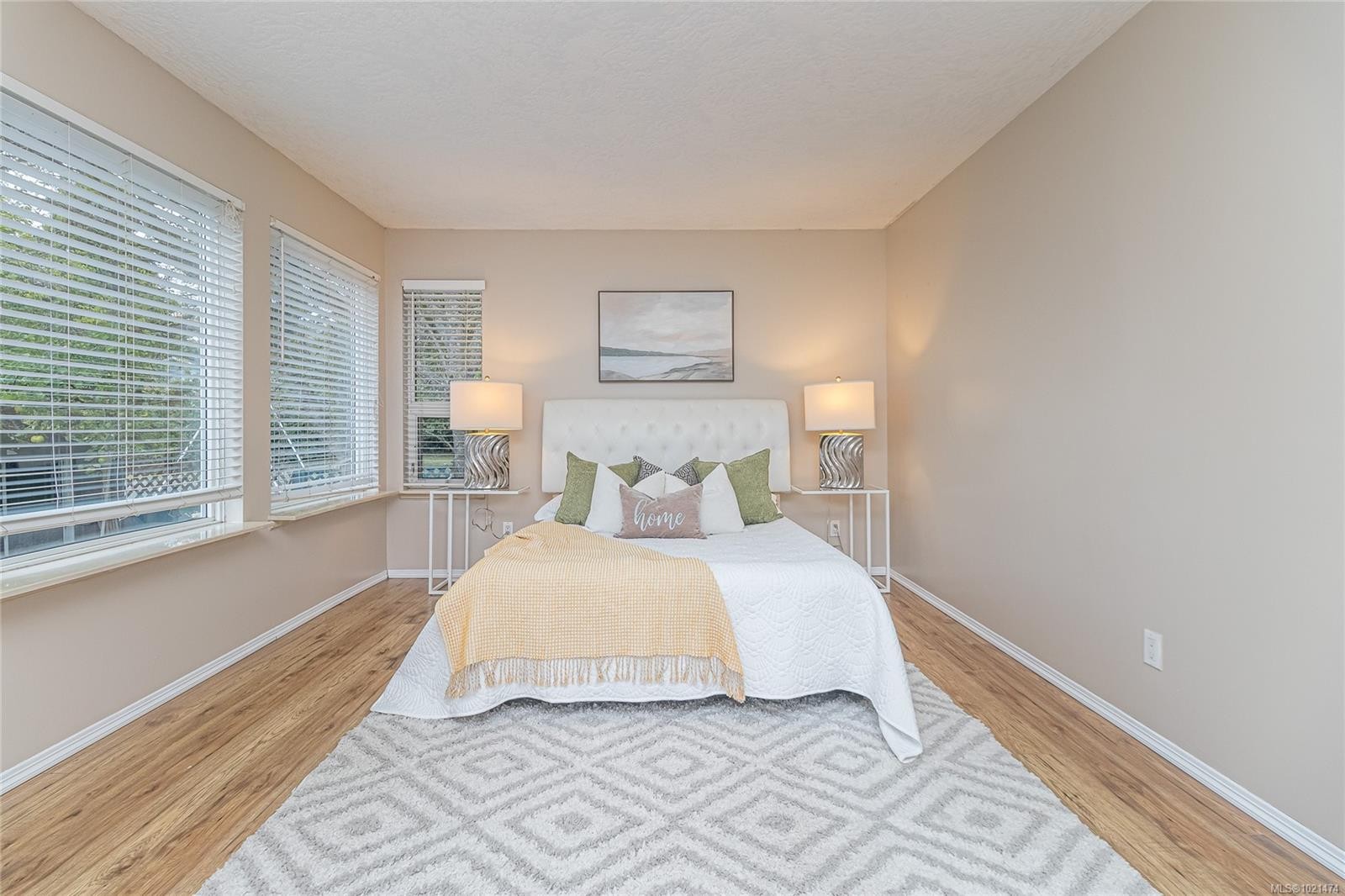 2365 Lovell Ave, Sidney, BC