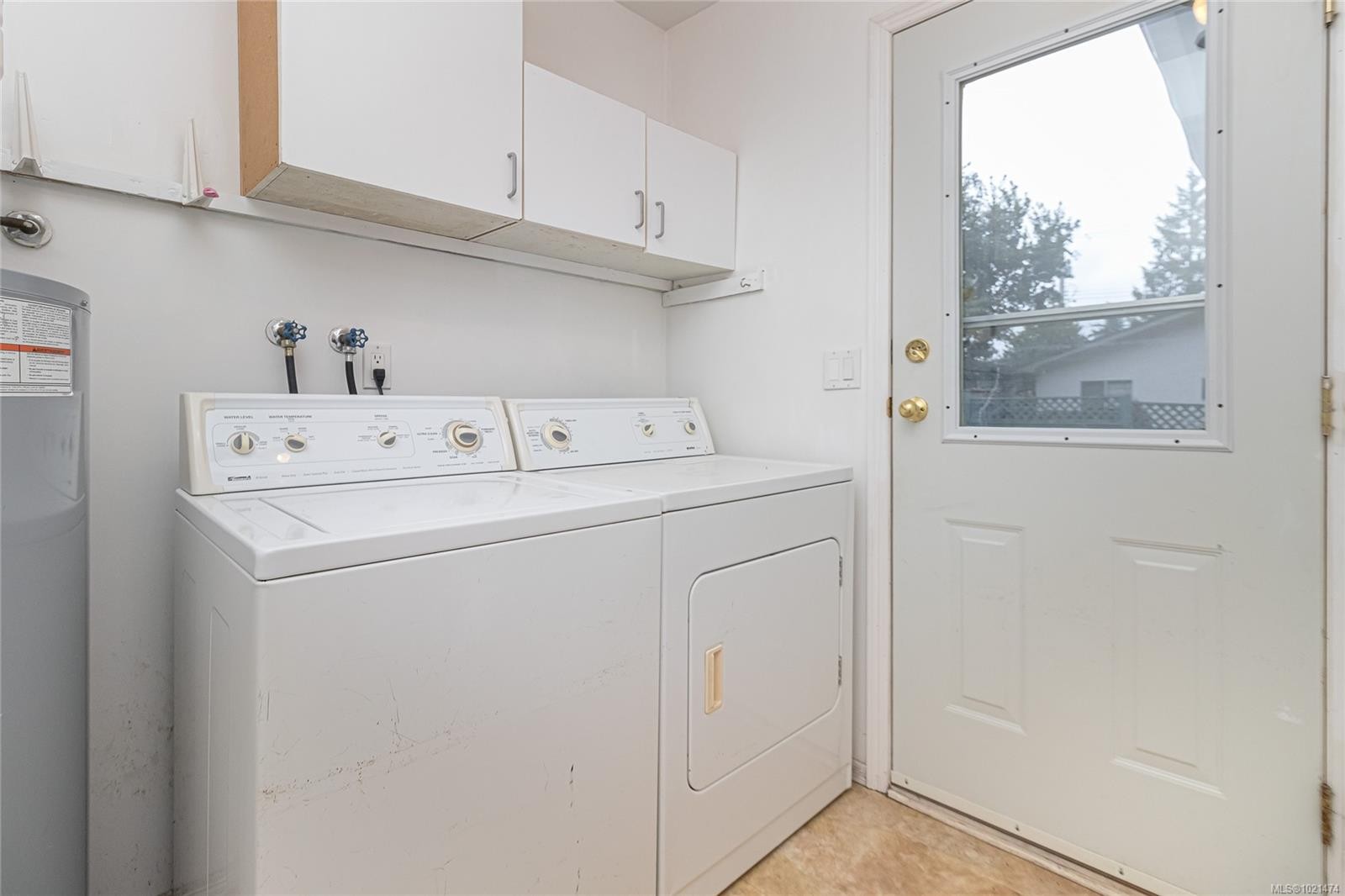 2365 Lovell Ave, Sidney, BC