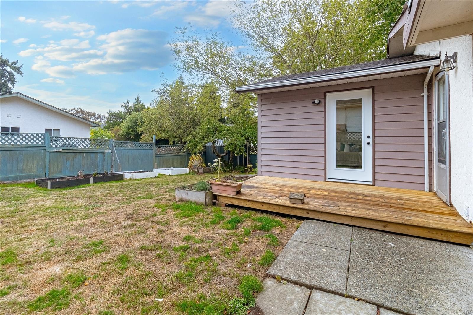 2365 Lovell Ave, Sidney, BC