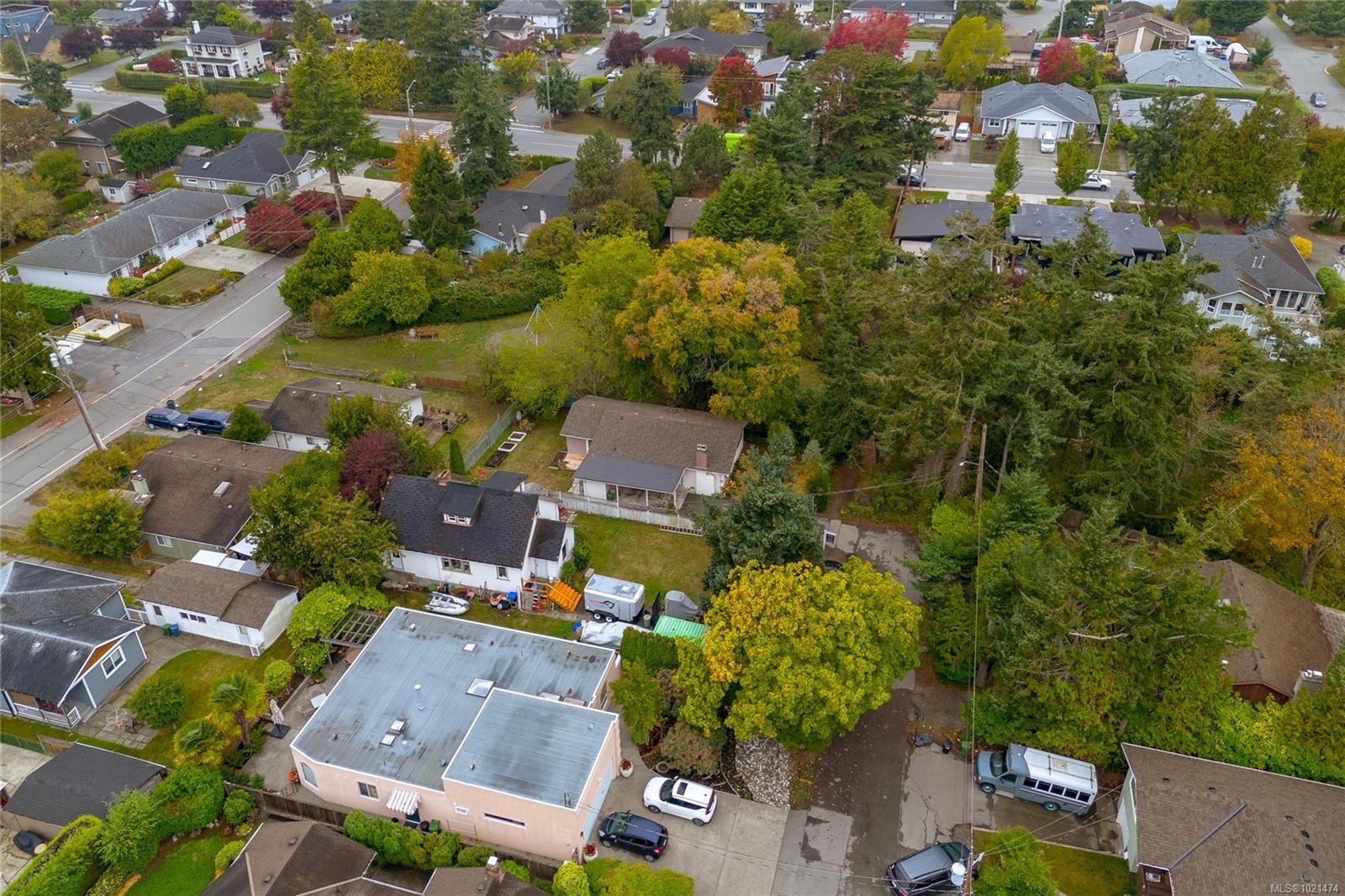 2365 Lovell Ave, Sidney, BC