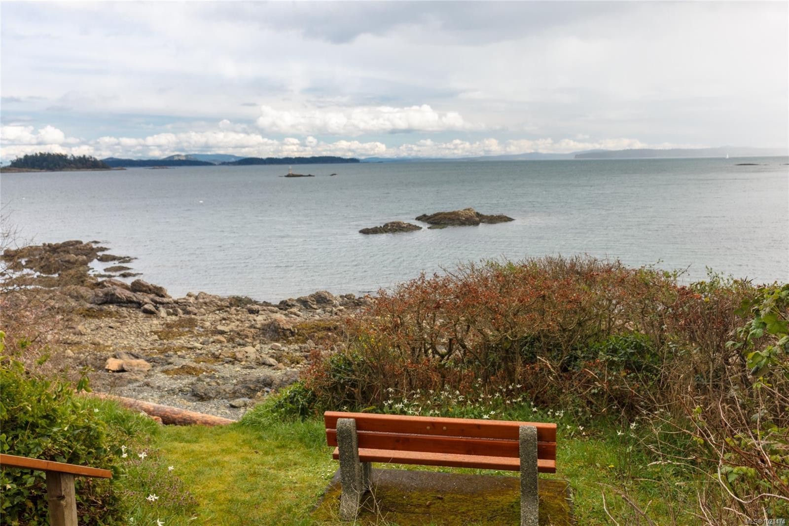 2365 Lovell Ave, Sidney, BC