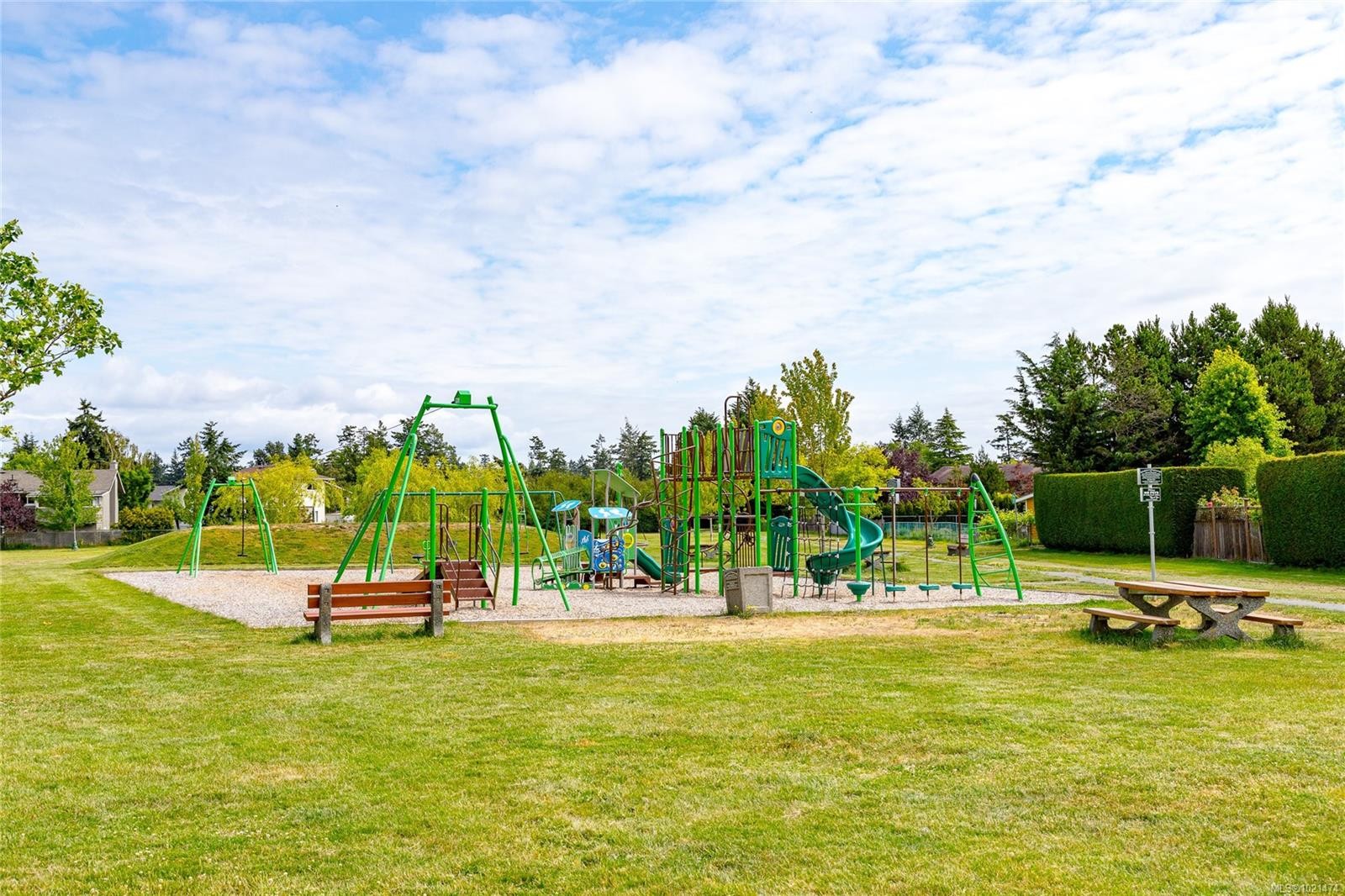 2365 Lovell Ave, Sidney, BC