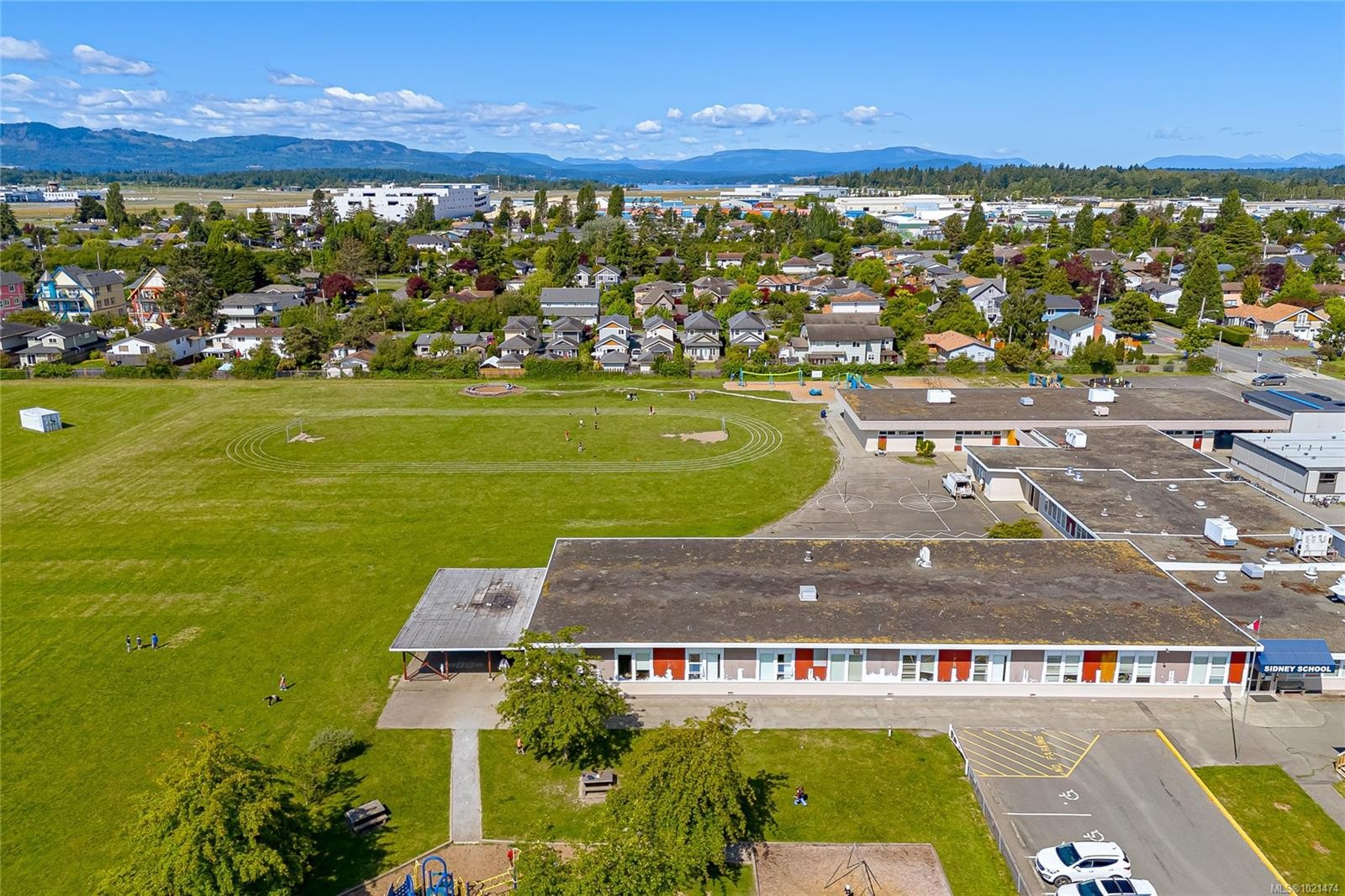 2365 Lovell Ave, Sidney, BC