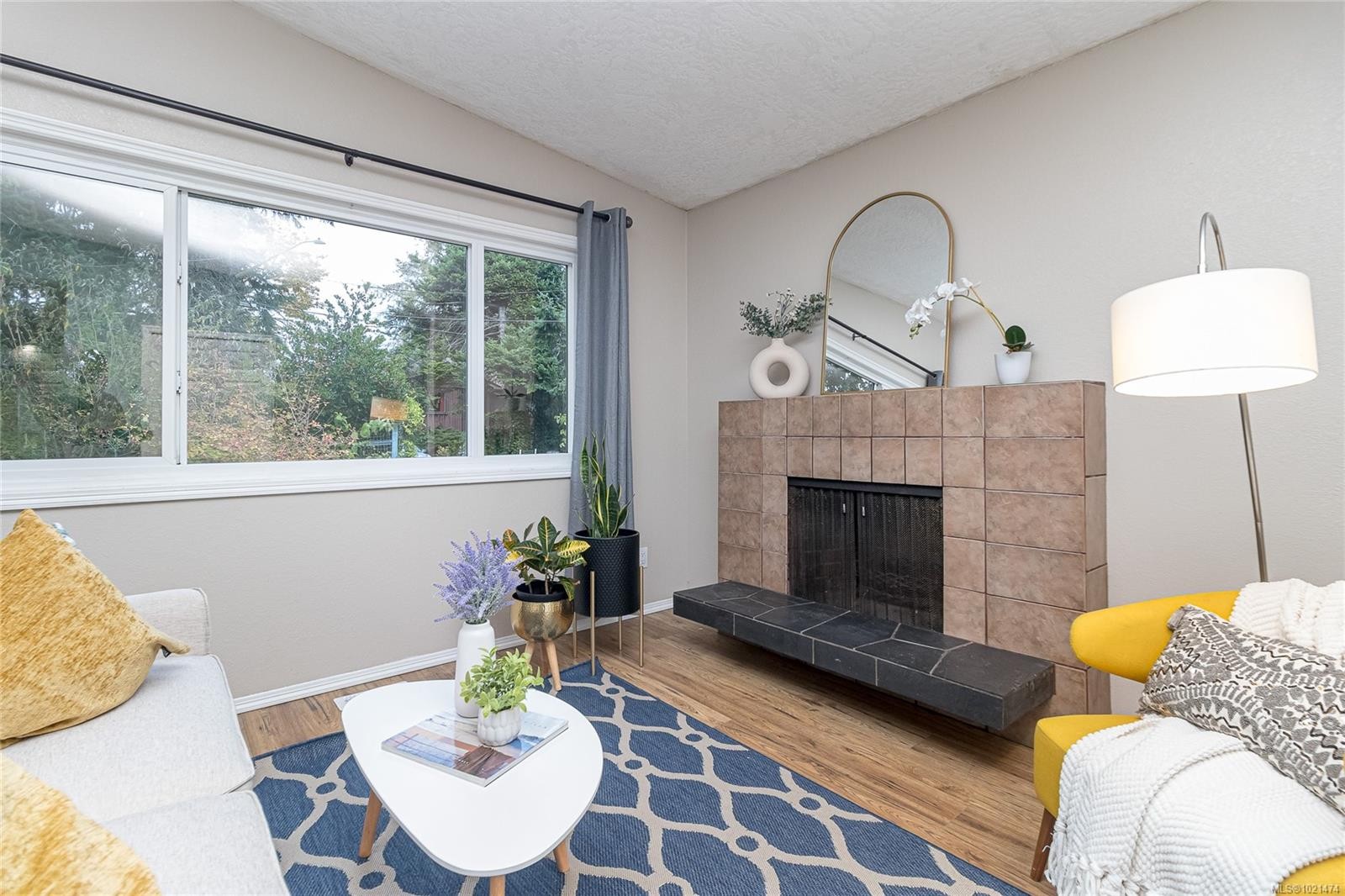 2365 Lovell Ave, Sidney, BC