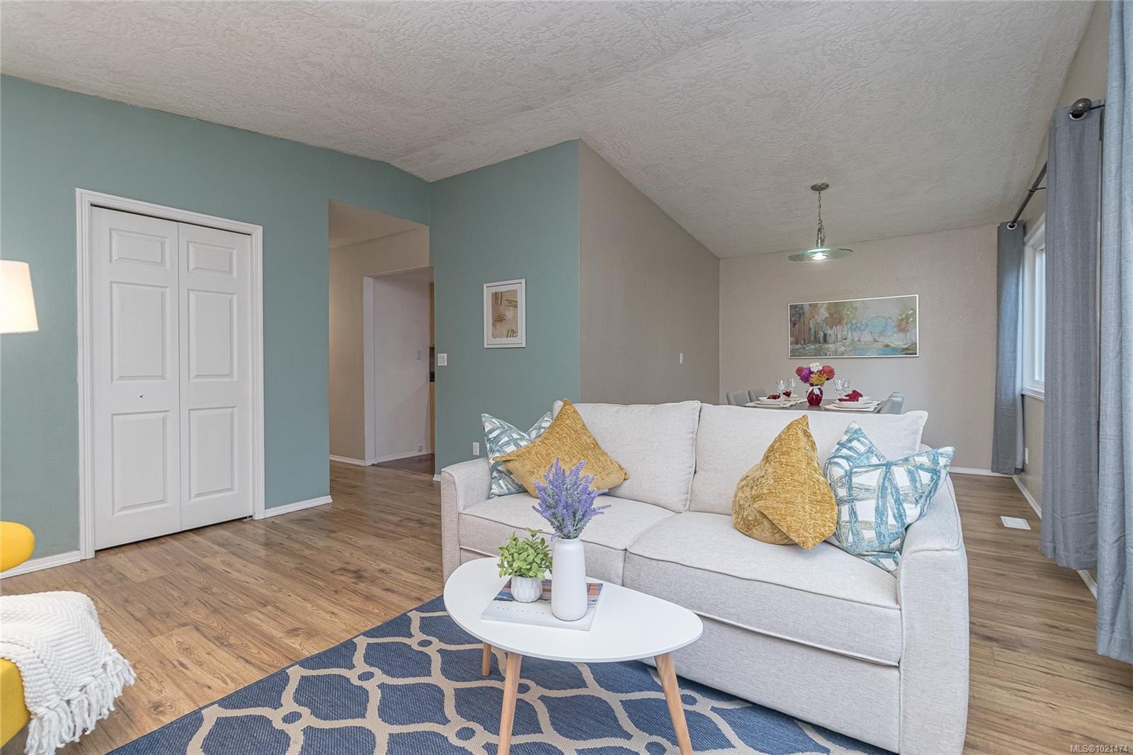 2365 Lovell Ave, Sidney, BC