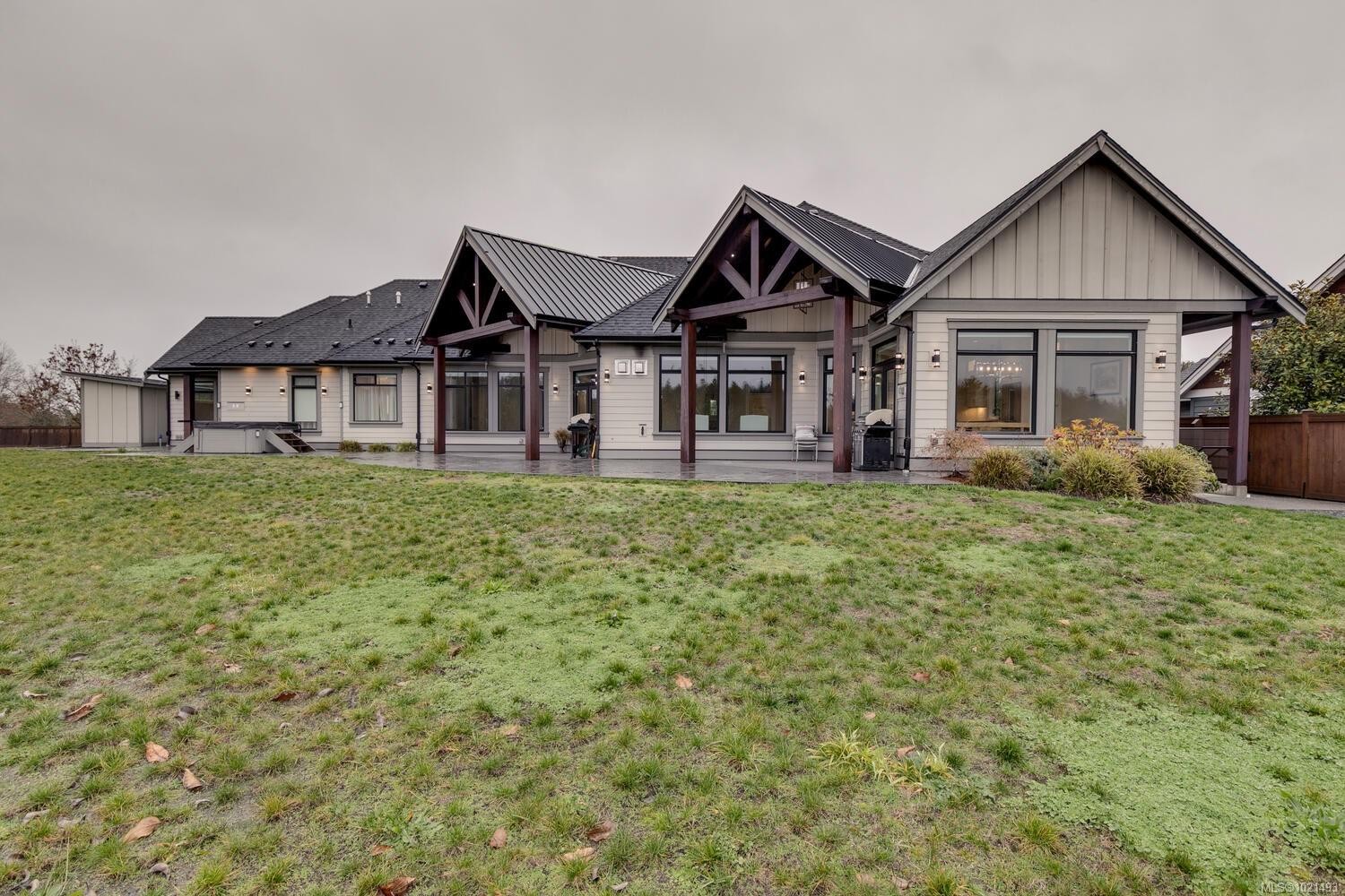 776 Hirst Ave, Parksville, BC