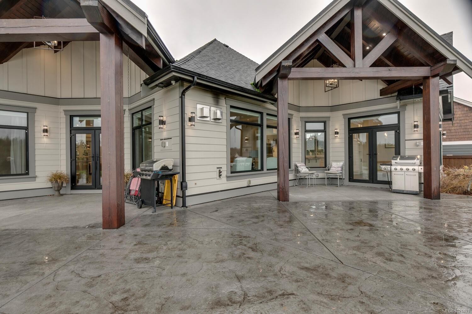 776 Hirst Ave, Parksville, BC