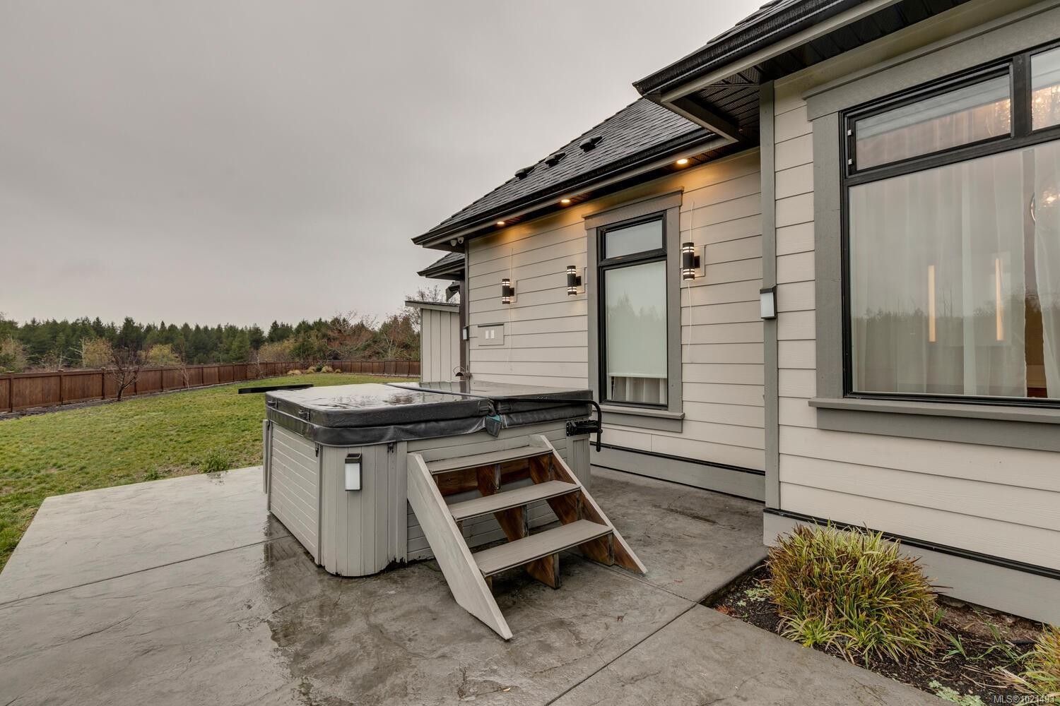 776 Hirst Ave, Parksville, BC