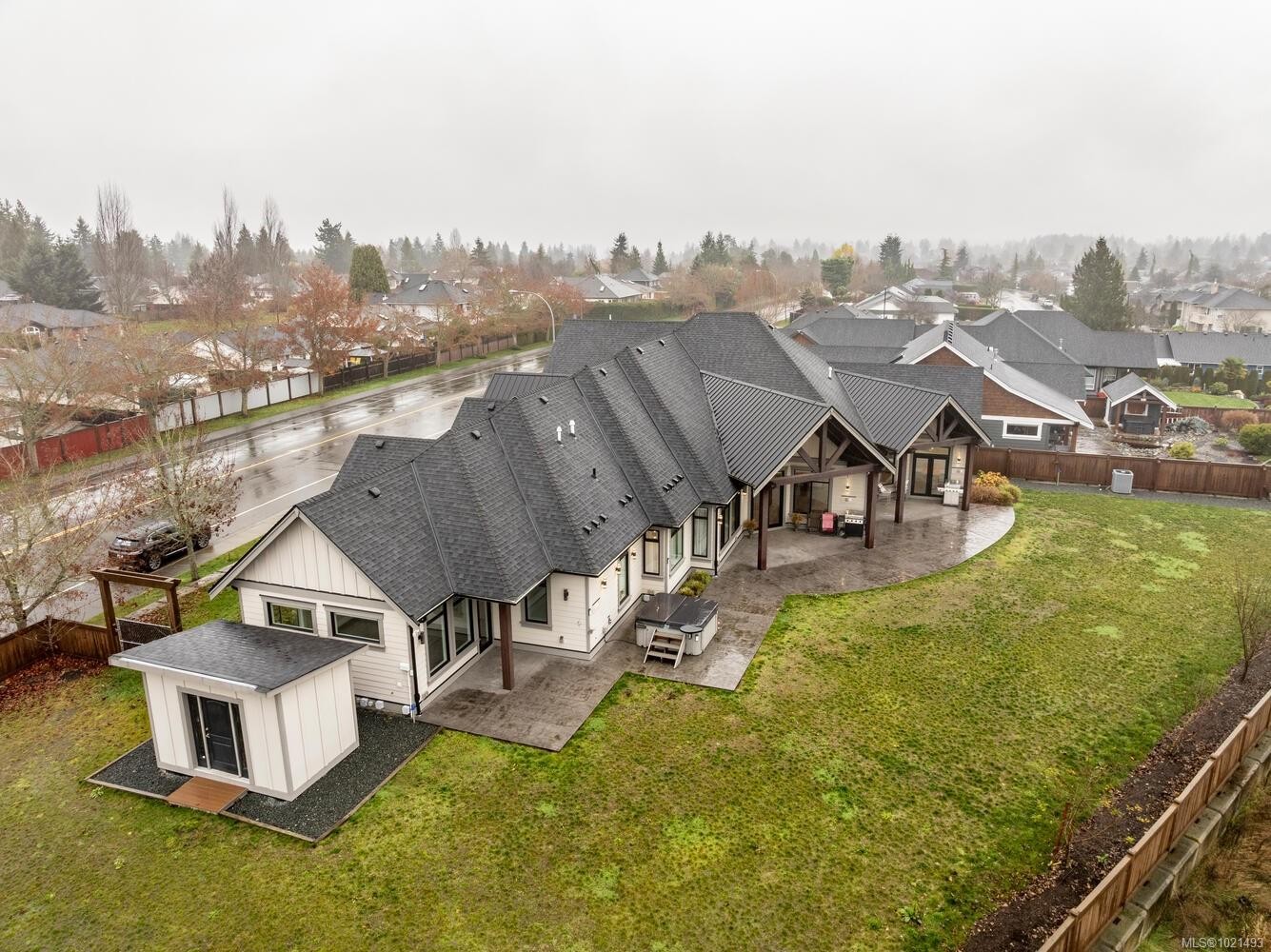 776 Hirst Ave, Parksville, BC