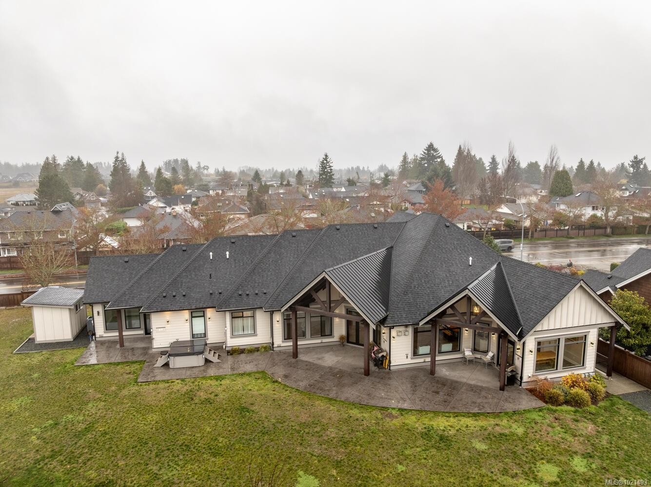 776 Hirst Ave, Parksville, BC