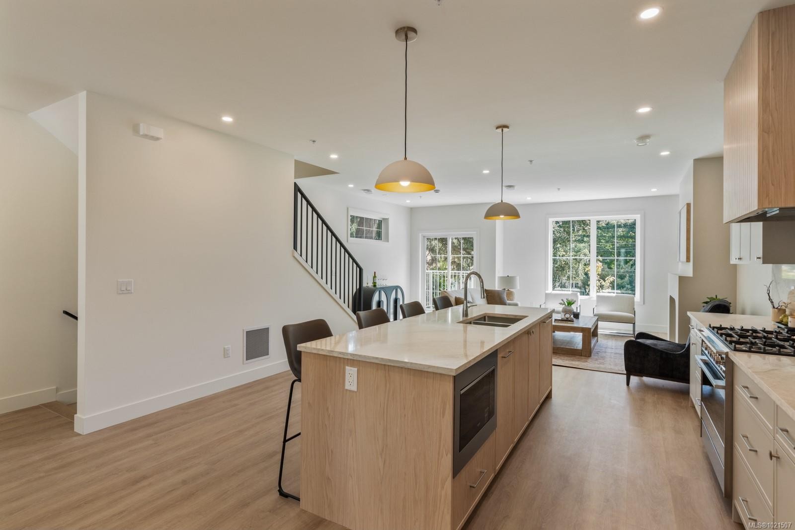 102-2770 Vantilburg Cres, Langford, BC