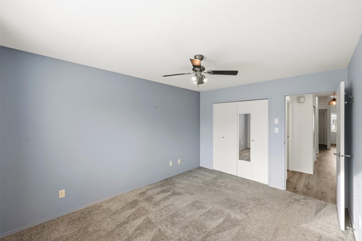 29-854 Main Street, Penticton, BC - Indoor Photo Showing Other Room