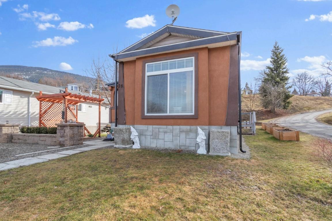 28-445 6Th Avenue, Creston, BC