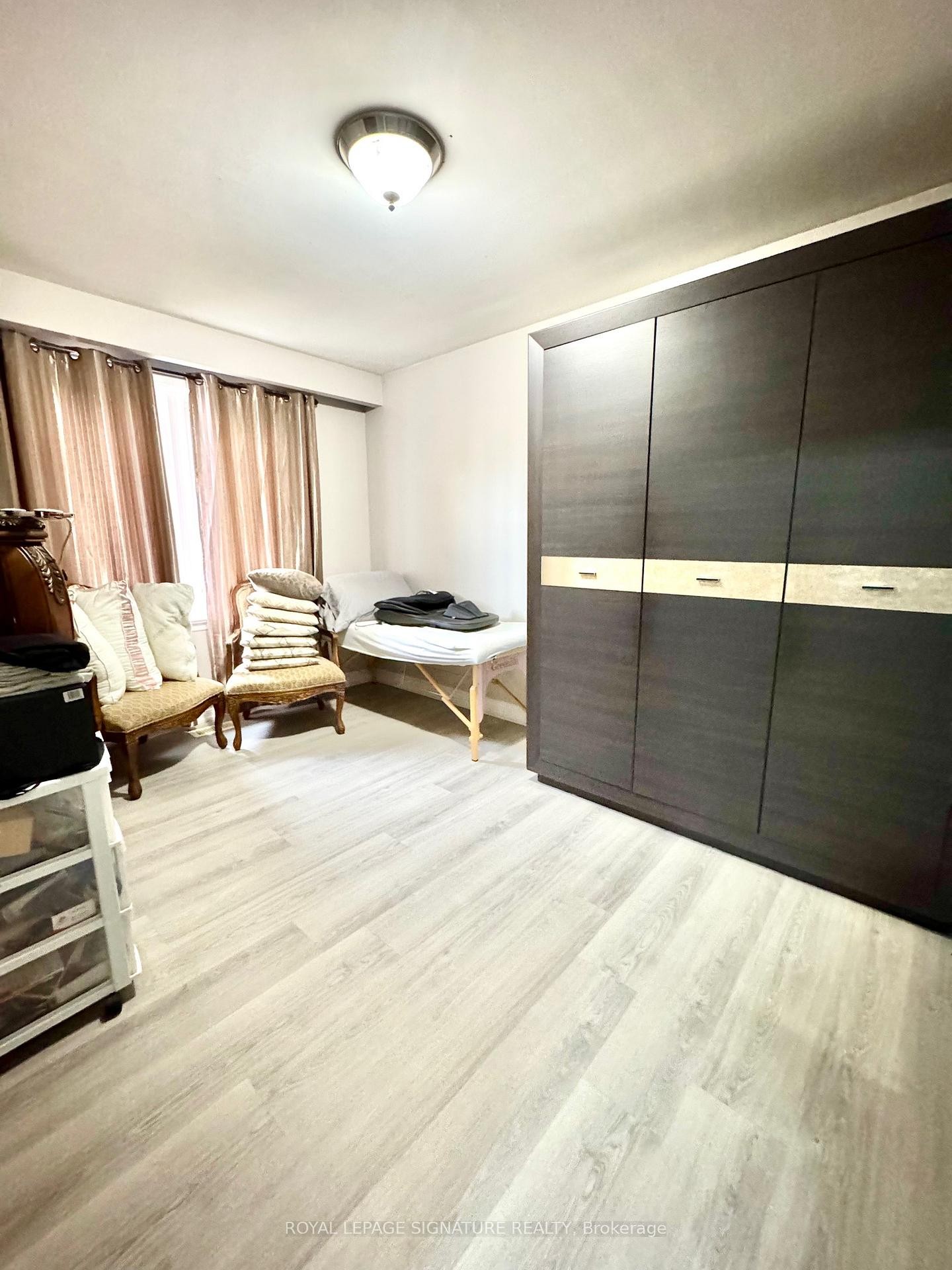 46 Burlingame Road, Toronto, ON - Indoor