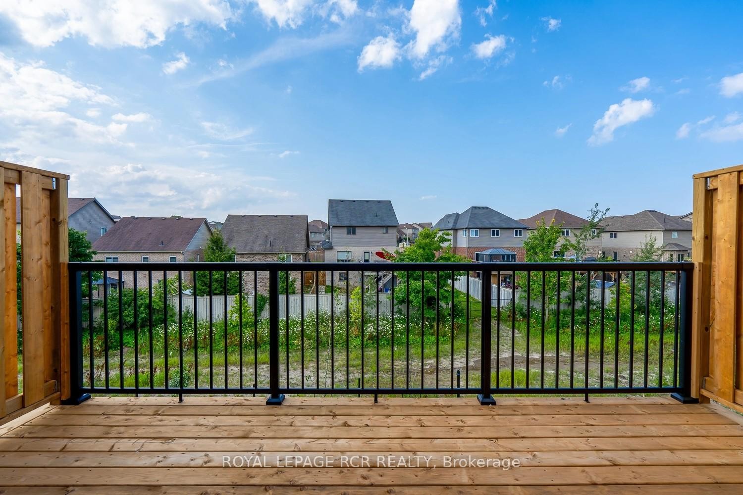 12-690 Broadway Avenue, Orangeville, ON - Outdoor