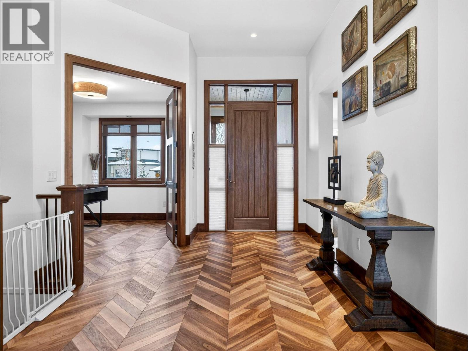 132 Sky Court, Kelowna, BC - Indoor Photo Showing Other Room