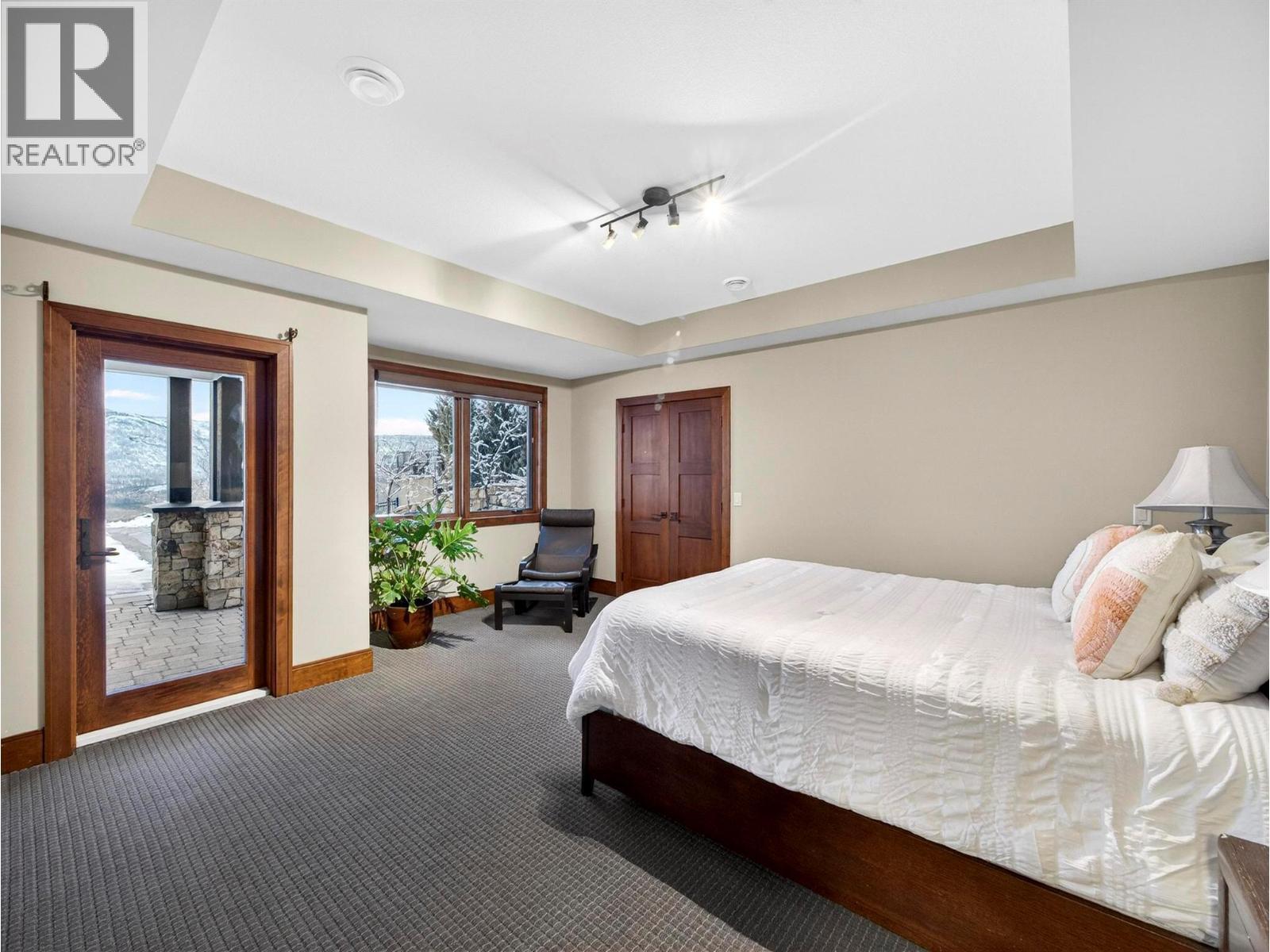 132 Sky Court, Kelowna, BC - Indoor Photo Showing Bedroom