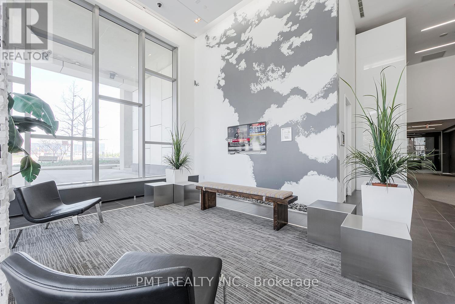 1312 - 360 Square One Drive, Mississauga, ON - Indoor Photo Showing Other Room