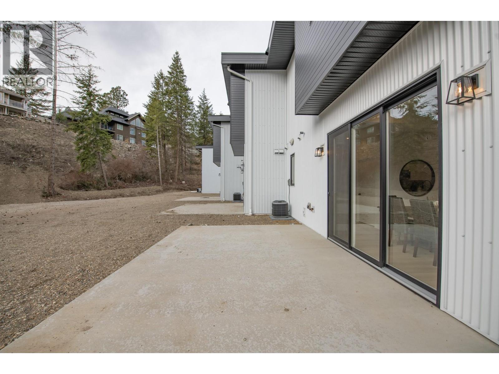 9188 Tronson Road Unit# 1, Vernon, BC - Outdoor With Exterior