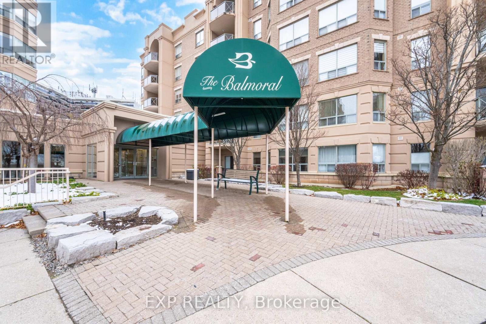 619 - 2075 Amherst Heights Drive, Burlington, ON - Outdoor