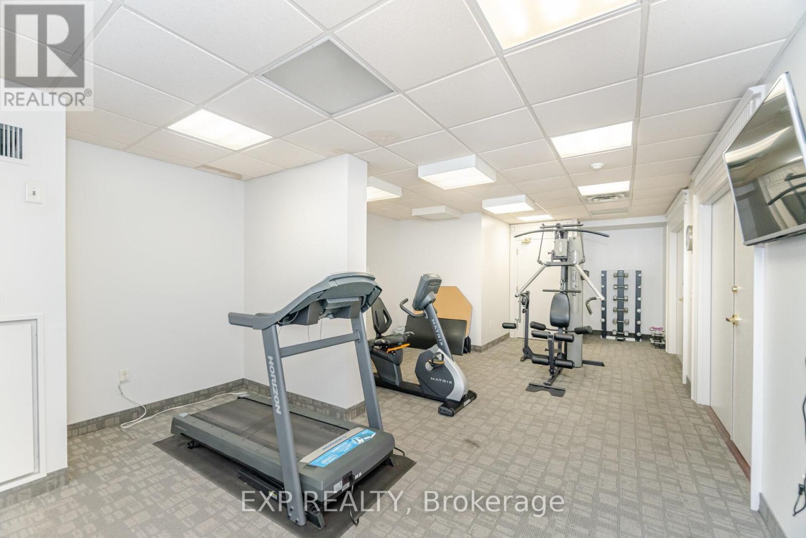 619 - 2075 Amherst Heights Drive, Burlington, ON - Indoor Photo Showing Gym Room