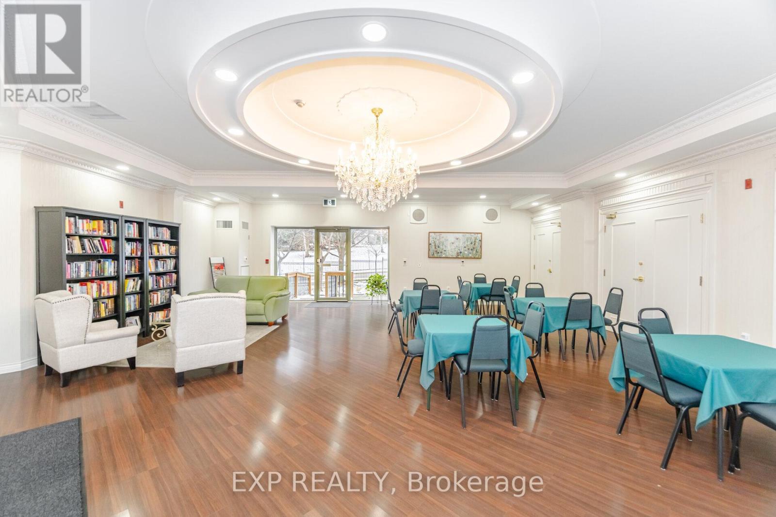 619 - 2075 Amherst Heights Drive, Burlington, ON - Indoor