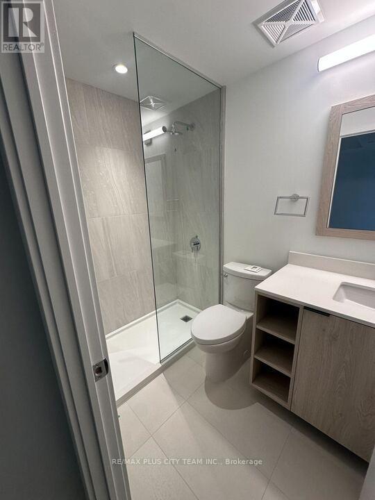 711 - 1007 The Queensway, Toronto, ON - Indoor Photo Showing Bathroom