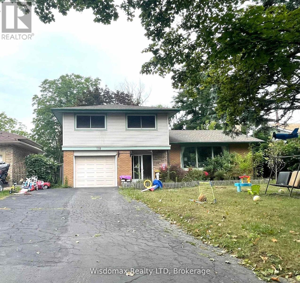 110 Riverview Boulevard, St. Catharines (Glendale/Glenridge), ON - Outdoor
