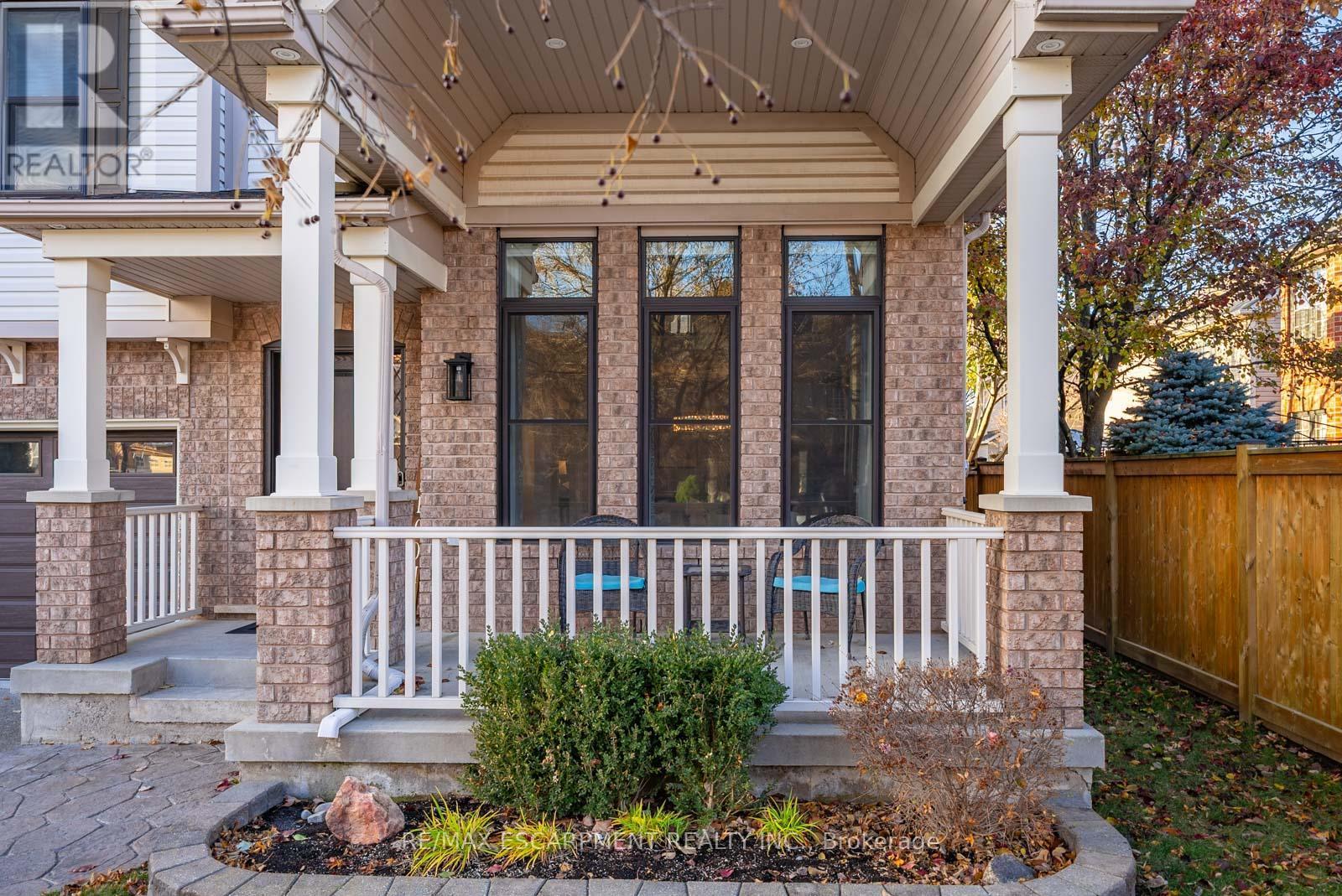 1351 Mcguffin Gate, Milton, ON - Outdoor With Facade