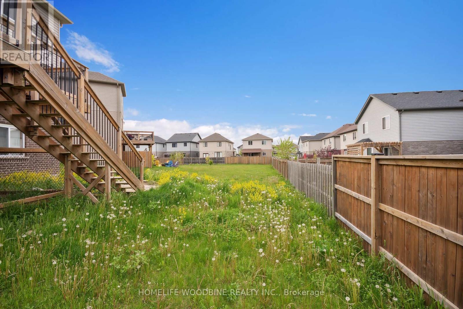 2823 Asima Drive, London South, ON - Outdoor