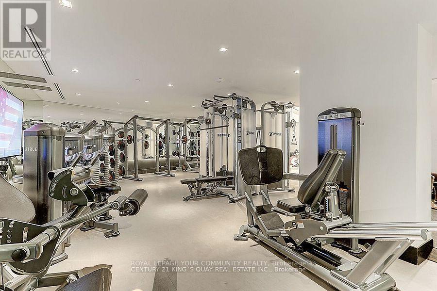 1101 - 2908 Highway 7 Road, Vaughan, ON - Indoor Photo Showing Gym Room