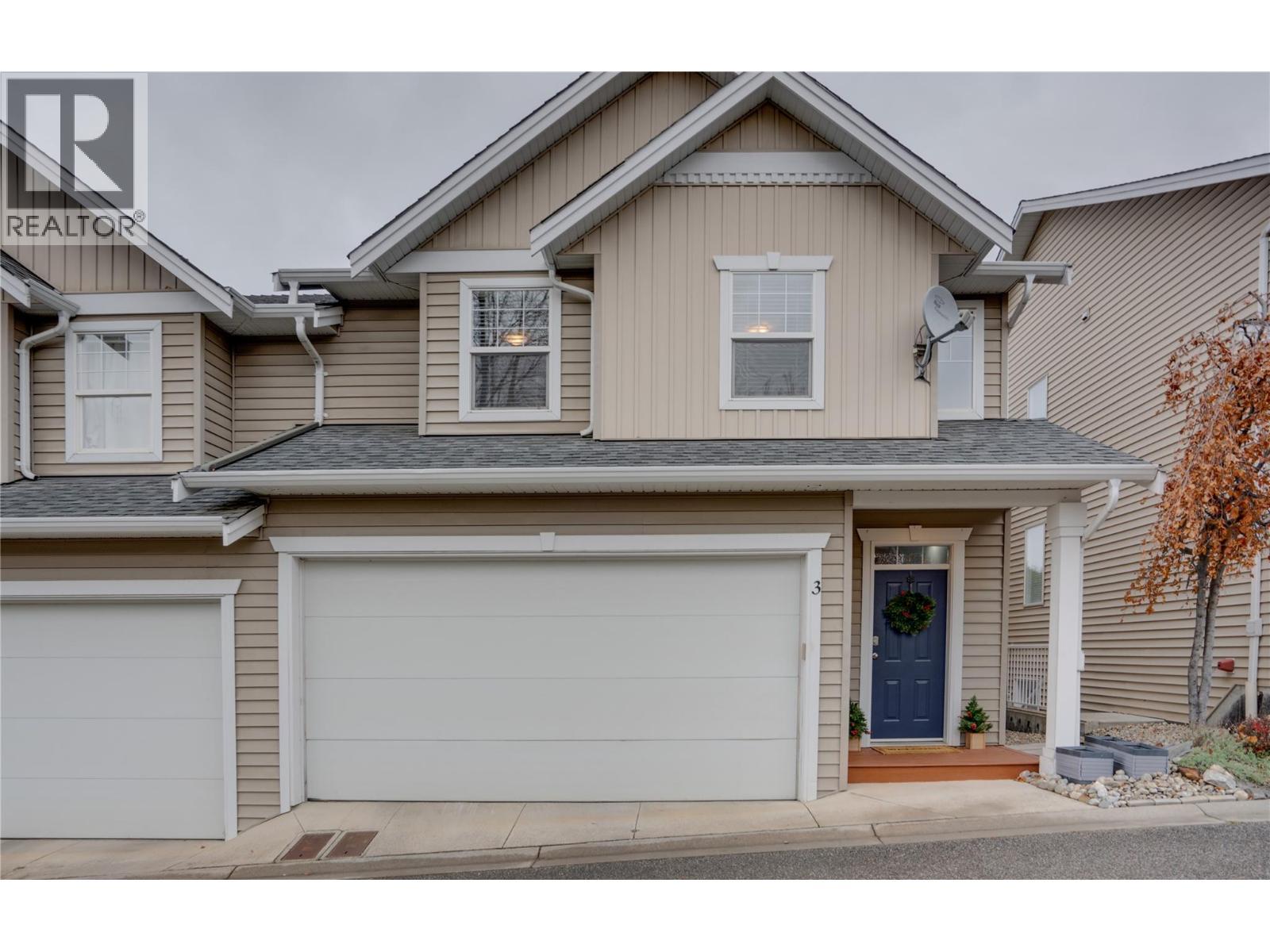 671 24 Street Ne Unit# 3, Salmon Arm, BC - Outdoor With Facade