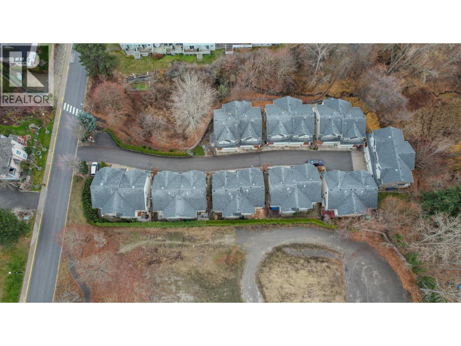 671 24 Street Ne Unit# 3, Salmon Arm, BC - Outdoor With View