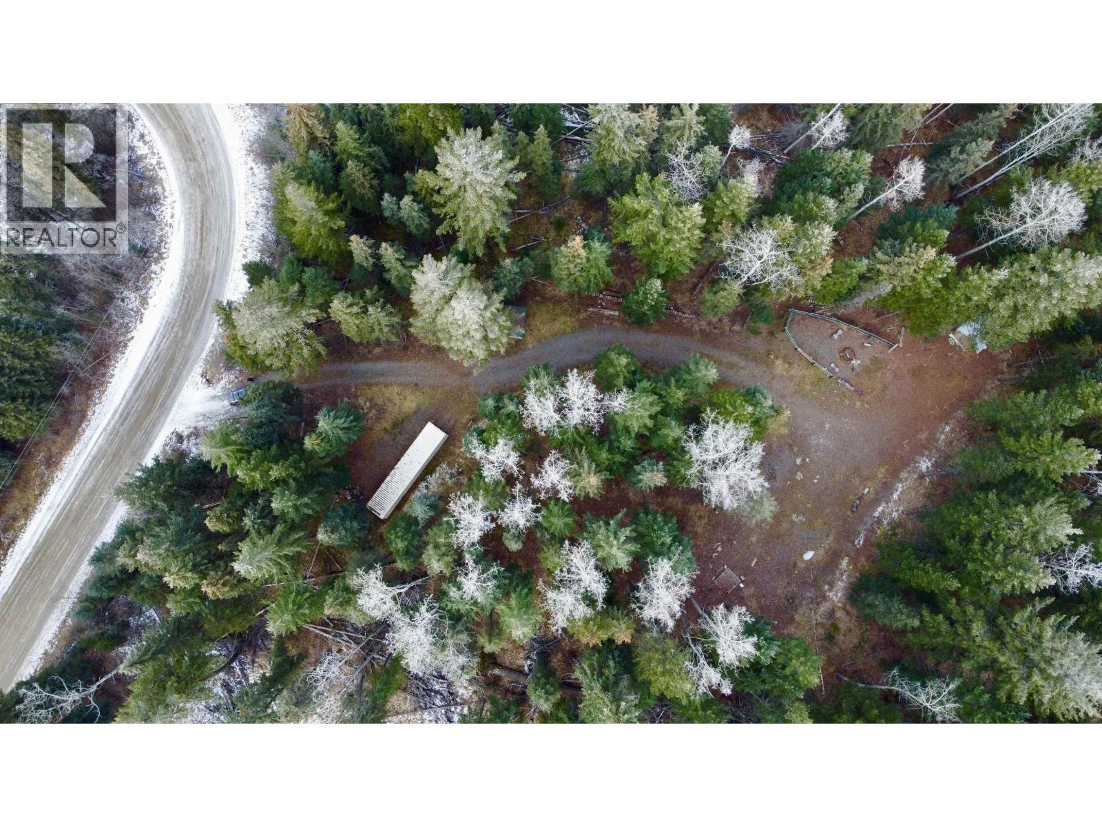 6305 Paterson Road, Deka Lake / Sulphurous / Hathaway Lakes, BC