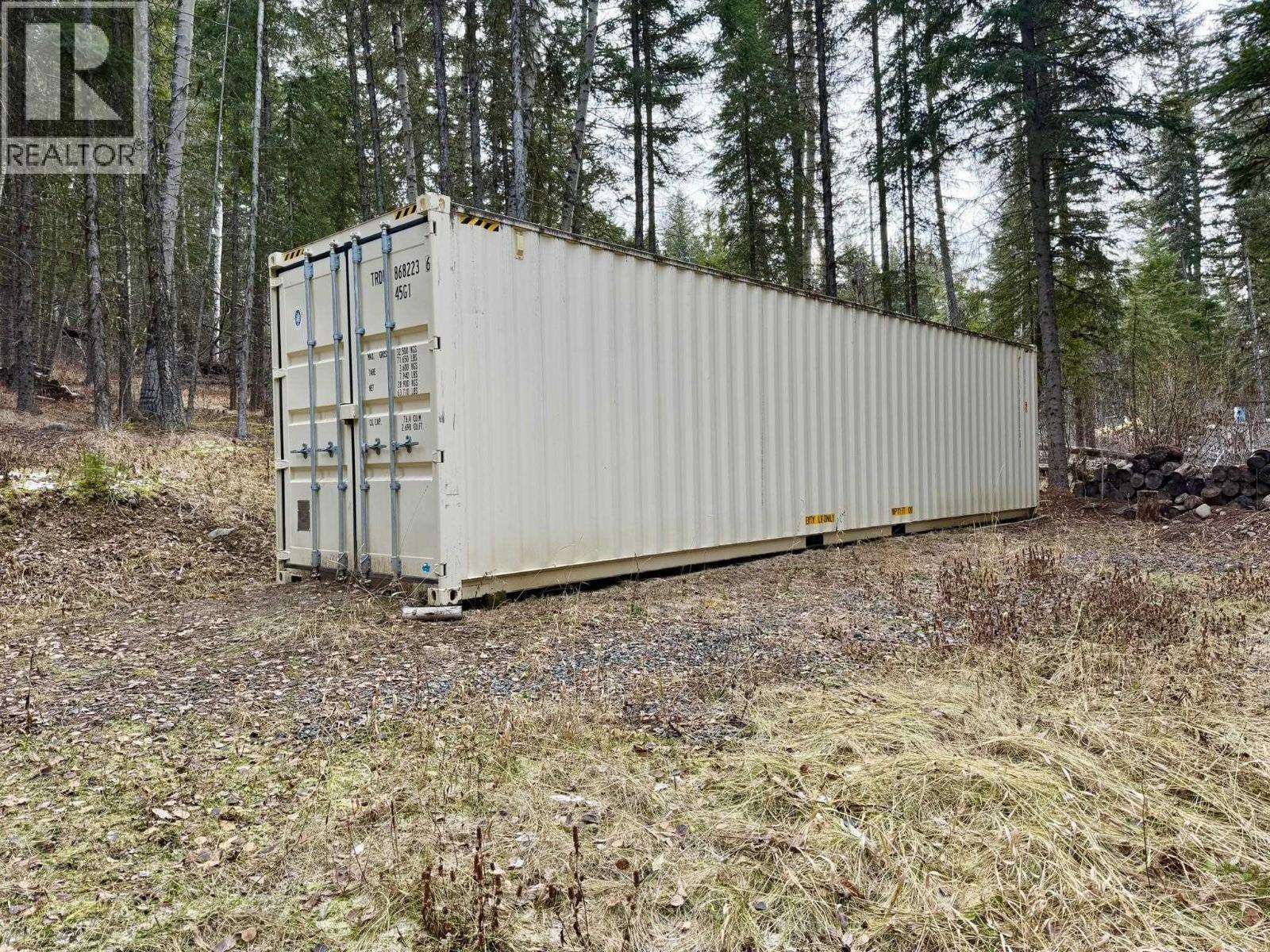 6305 Paterson Road, Deka Lake / Sulphurous / Hathaway Lakes, BC